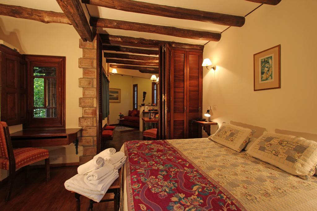 Casa Glebinias Hotel Chacras de Coria Exterior photo
